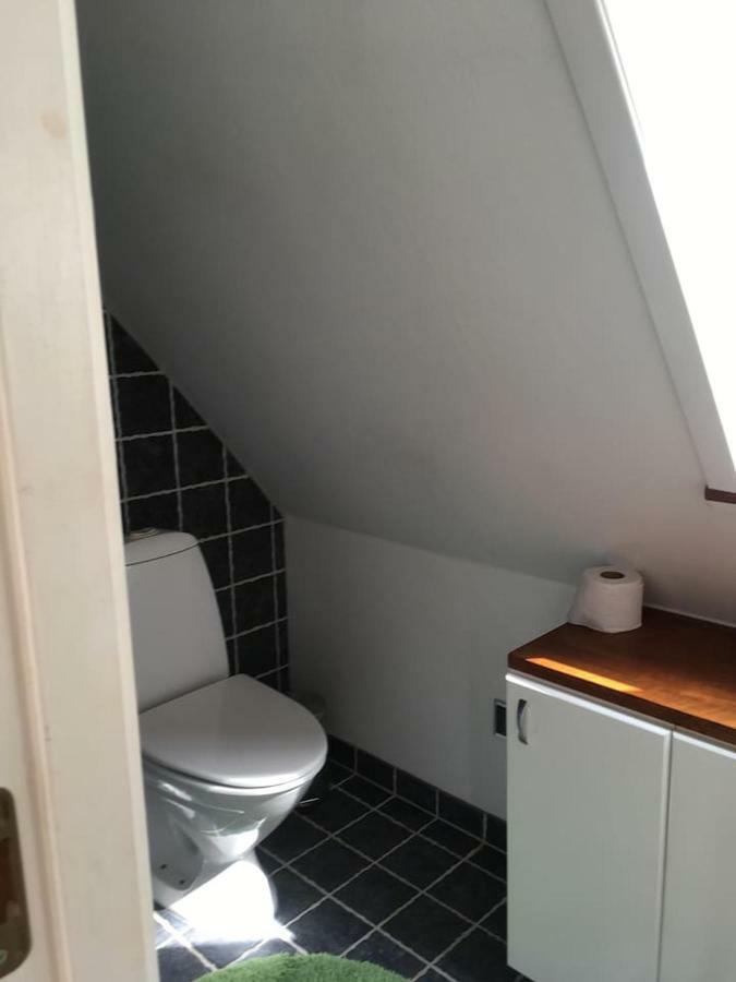 Ro I Skoven - Men Taet Pa Byen Apartment Varde Exterior foto
